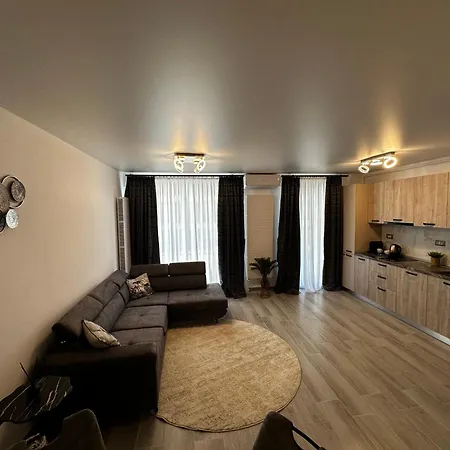 Saltysmiles Nord10 By Alezzi Apartman Năvodari