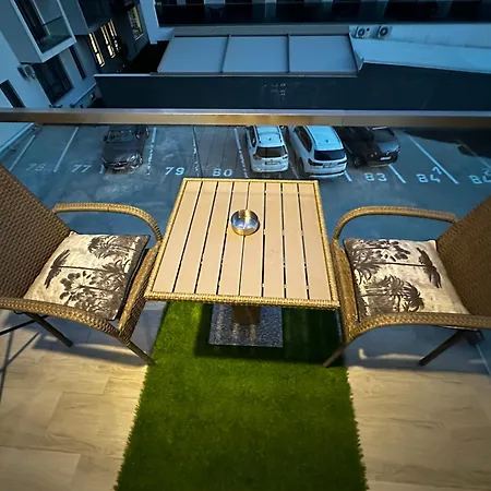 Apartman Saltysmiles Nord10 By Alezzi *